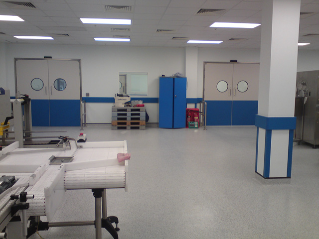 UK clean room fitters