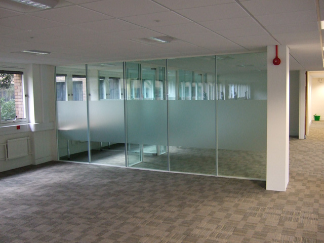 Meeting rooms with glass partitions